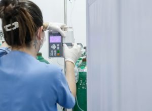 Estado publica edital do concurso público com 641 vagas para o Quadro Próprio da Saúde