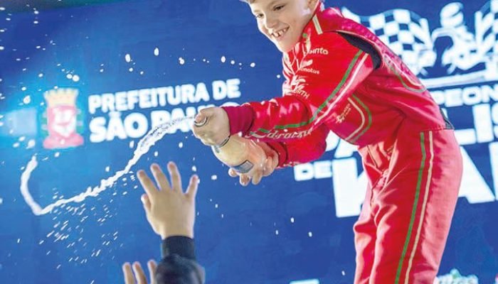 Ferrante vence três corridas e garante título paulista na Copa São Paulo Light