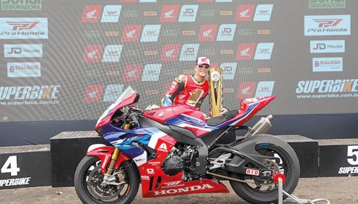 Erich Granado conquista hexacampeonato do SuperBike na etapa final em Londrina