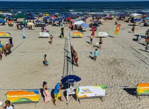 Cuidados com a pele, alimentação e hidratação são essenciais no verão e festas de fim de ano