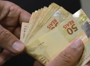 Paraná encerra 2025 com menor endividamento