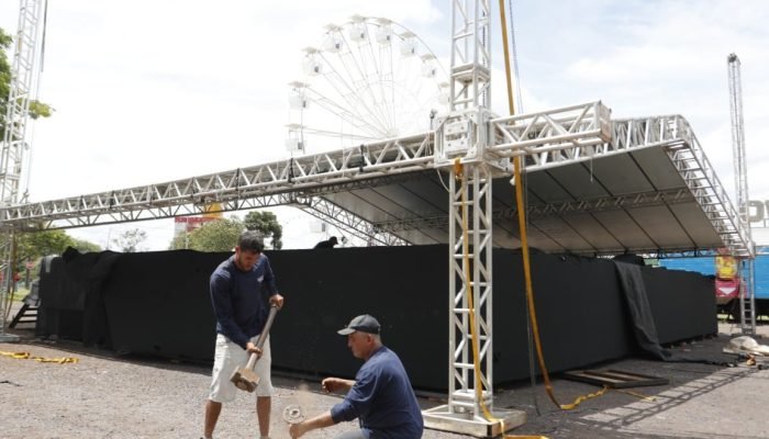 Cascavel anuncia show gratuito de R$ 600 mil no Réveillon, sem fogos, com cadeiras próprias