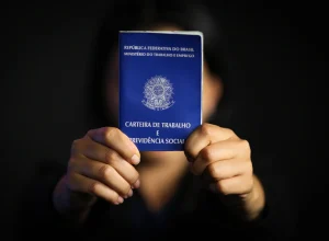 Agência do Trabalhador anuncia vagas de emprego em Guarapuava nesta quarta