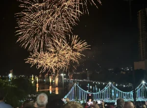 Shows musicais gratuitos e espetáculo de fogos de baixo ruído marcam virada do ano em Guarapuava