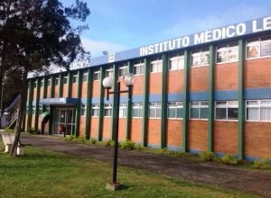 Homem de bicicleta morre após colisão com caminhão de lixo em Entre Rios