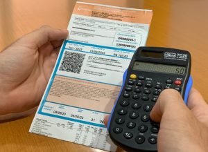 Clientes com contas de luz em atraso podem negociar com a Energisa até terça