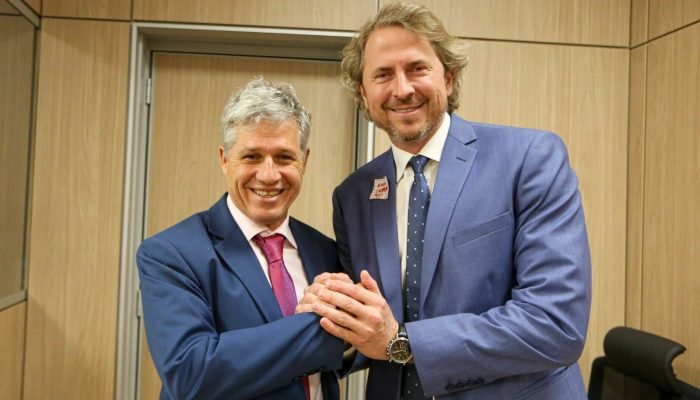 Crédito de R$ 20,4 milhões vai reconstruir assentamentos destruídos por tornados no Paraná