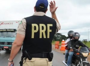 Rodovias federais do Paraná registram 53 acidentes e 422 casos de excesso de velocidade neste