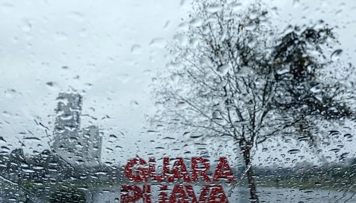 Paraná entra no verão com calor intenso, mas Natal traz chuva para todo o estado