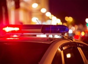 Homem aponta pistola em frente a casa e procura parente por dívida do tráfico em Guarapuava