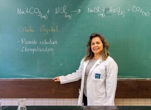 Governo concede progressão a 5,4 mil professores da rede estadual e anuncia 224 convocações