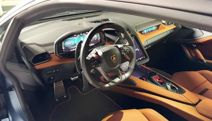 Lamborghini apresenta Temerario, superesportivo híbrido de alto desempenho