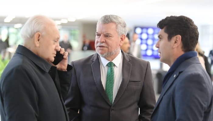 Ademar-Traiano-Delegado-Jacovos-e-Alexandre-Curi.jpg