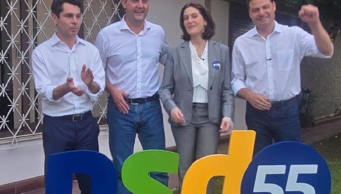 Alexandre-Curi-Ratinho-Junior-Cristina-Graeml-e-Sandro-Alex.jpg
