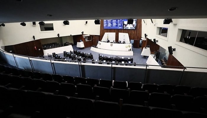 Assembleia-Legislativa-do-Parana-5.jpg