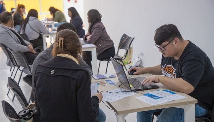 Economia-emprestimos-PMC-e-ACP.jpg