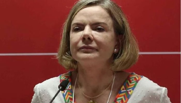 Gleisi-Hoffmann.jpg