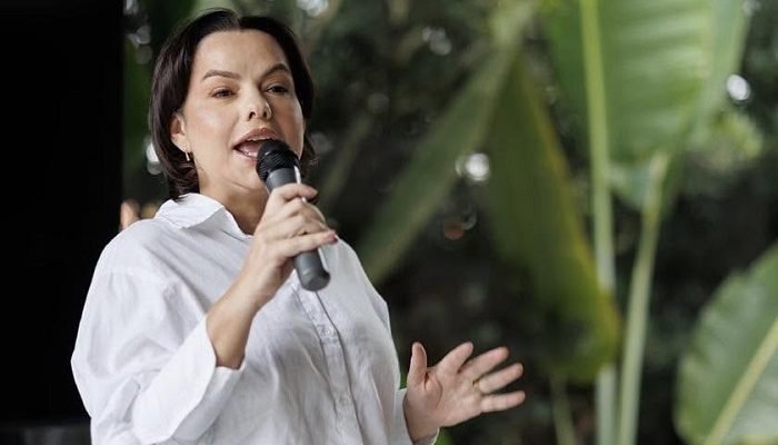 Miriam-Ferreira.jpg