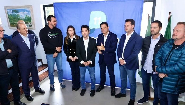 Noberto-Ortigara-Ricardo-Barros-Matheus-Laiola-Maria-Victoria-Alexandre-Curi-Sandro-Alex-Ratinho-Jun.jpeg