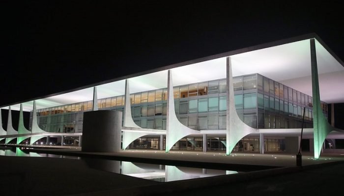 Palacio-Alvorada.jpg