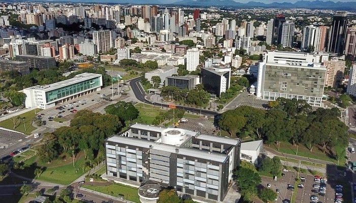 Palacio-Iguacu-e-Palacio-das-Araucarias.jpg