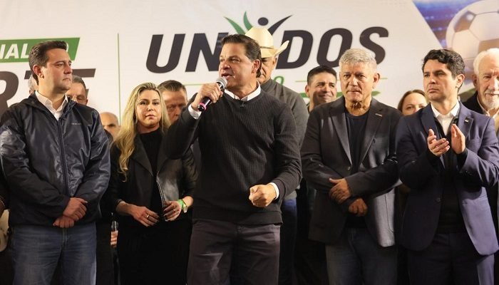 Ratinho-Junior-Sandnro-Alex-Helio-Wirbiski-Alexandre-Curi-e-Darci-Piana.jpg