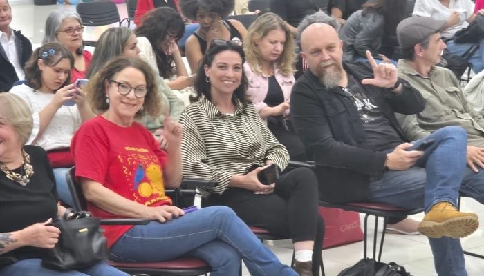 Reuniao-da-Frente-Progressista-de-Esquerda-no-Parana.jpg