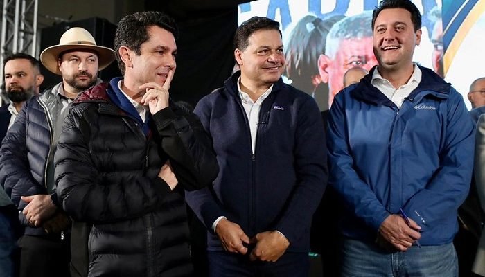 Roni-Miranda-Geraldo-Mendes-Alexandre-Curi-Sandro-Alex-e-Ratinho-Junior.jpg