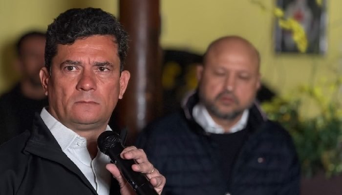 Sergio-Moro-2.jpg
