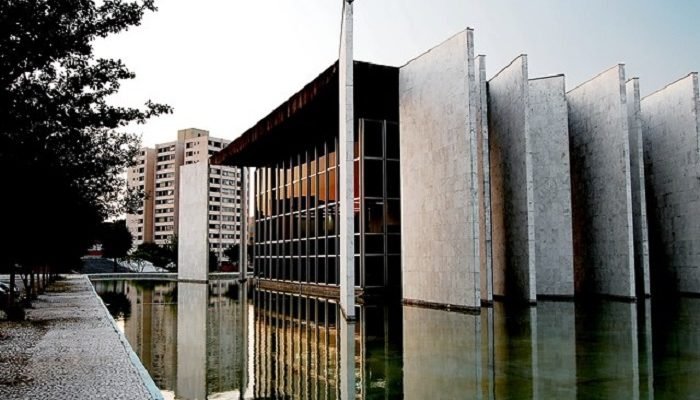 Tribunal-de-Contas-do-Parana.jpg