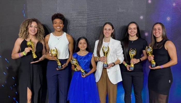 Mundo do Futsal Experience destaca seis jogadoras do Stein Cascavel