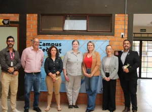 Comitiva argentina visita Unicentro para fortalecer parcerias