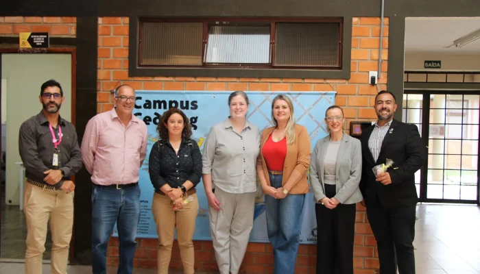 Comitiva argentina visita Unicentro para fortalecer parcerias