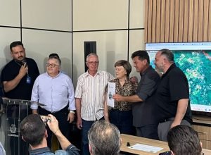 Prefeitura de Guarapuava empossa novos conselheiros do Conselho Municipal de Desenvolvimento