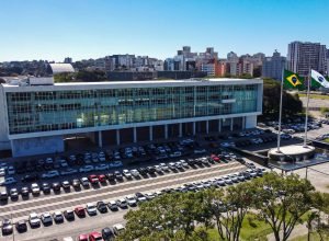 Órgãos estaduais terão horários diferenciados neste fim de 2025