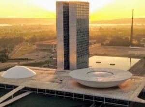 Comissão aprova auxílio técnico-financeiro para adaptar moradias de pessoas com deficiência