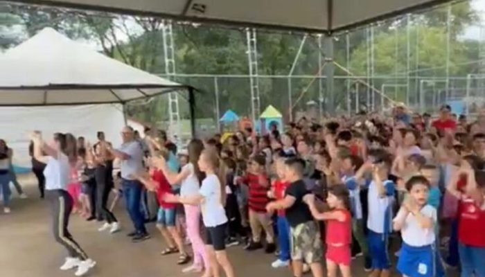 de8e9bc7-587b-4a79-8c0e-5521c14b403a