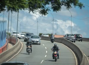 IPVA 2026 no Paraná reduz alíquota para 1,9%, beneficiando quase toda frota