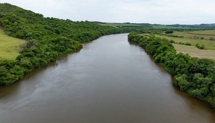 e8f6a80e3b751e591f3c1d6c6493f1b6ad9650ad.jpg