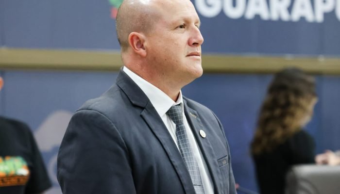 eb5de457855f29a13883a778b1e01be3d1d3ea28.jpg