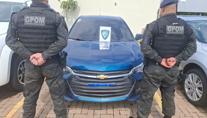 GPOM recupera veículo com registro de apropriação indébita na BR-277, em Cascavel