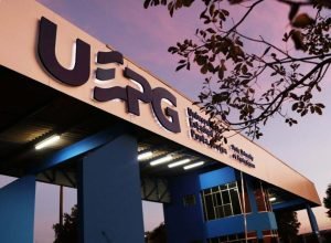 UEPG abre concurso para contratar 65 professores