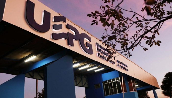 UEPG abre concurso para contratar 65 professores
