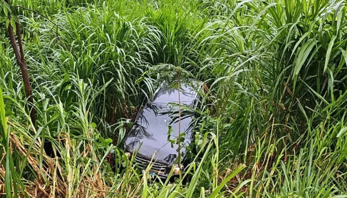 Suspeito morre ao encerrar perseguição na BR-277 em Matelândia, após disparos na pista