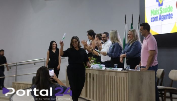 formatura-marca-qualificacao-de-135-profissionais-no-programa-ldquo-mais-saude-com-agente-rdquo-em-c.jpeg