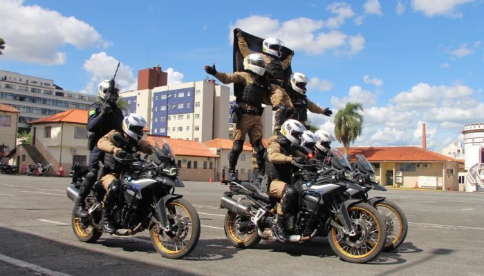 Solenidade de Formatura do V Curso de ROCAM reforça motopatrulhamento tático na PMPR