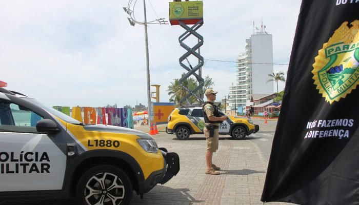 PMPR realiza ação preventiva na Praia Central de Guaratuba