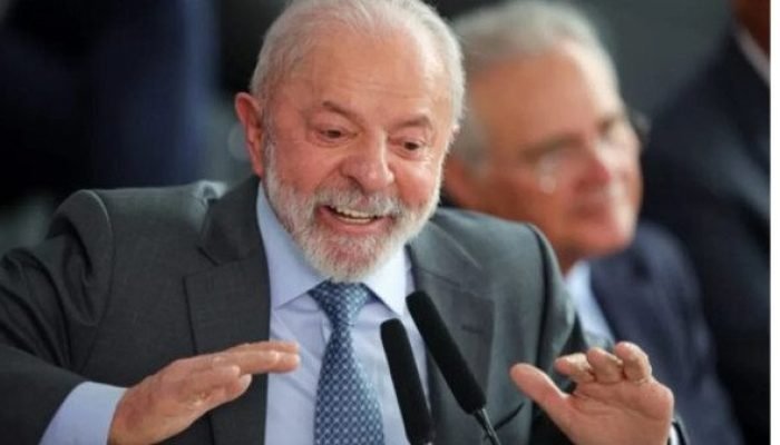 De olho na eleição de 2026, Lula endurece defesa do fim da escala 6×1