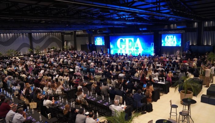 Centro de Convenções Iryapú abre com megaevento internacional e atrai centenas de profissionais
