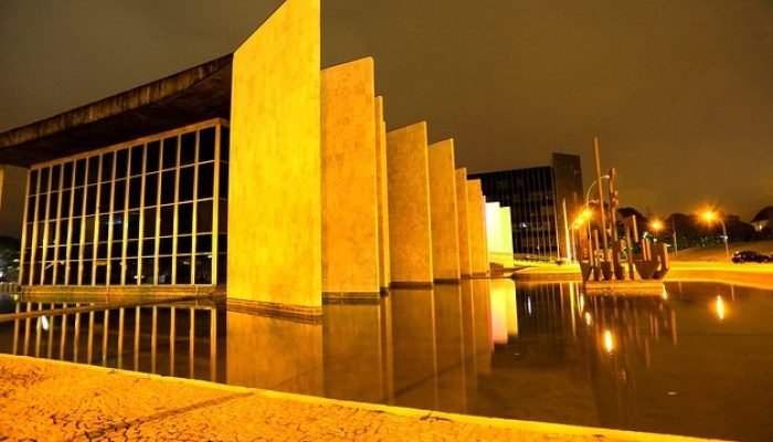 tribunal-de-contas-do-parana.jpg
